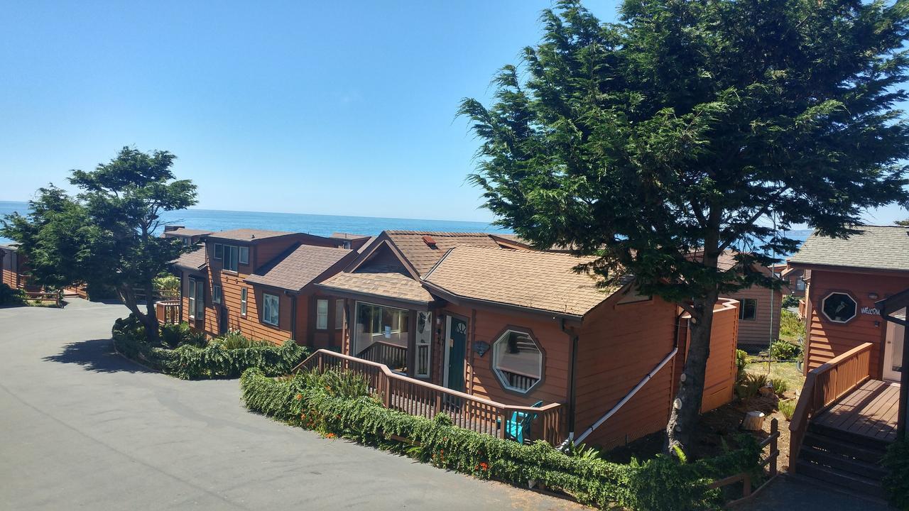 White Rock Resort Smith River Bagian luar foto